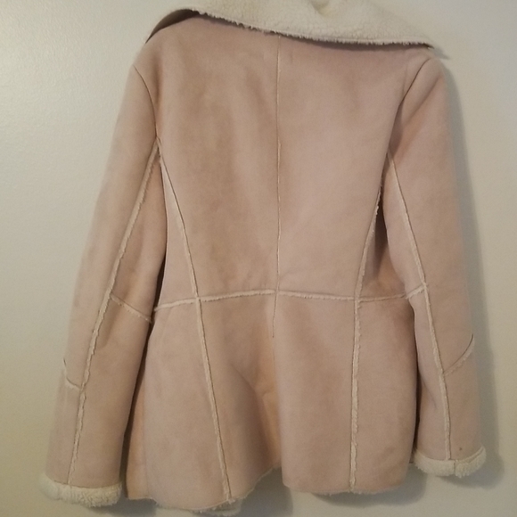 Jacket - Picture 3 of 3